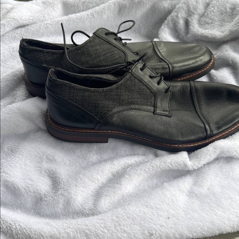 Ben Sherman Men's Black Leather Dress Shoes - Picture 2 of 9